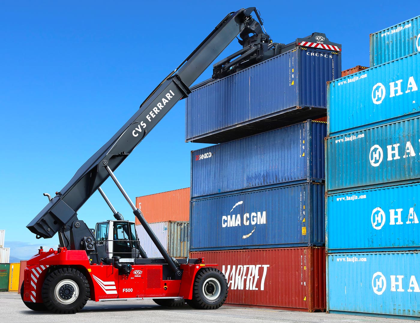 laden-container-and-intermodal-handling-reach-stackers-cvs-ferrari-s-p-a